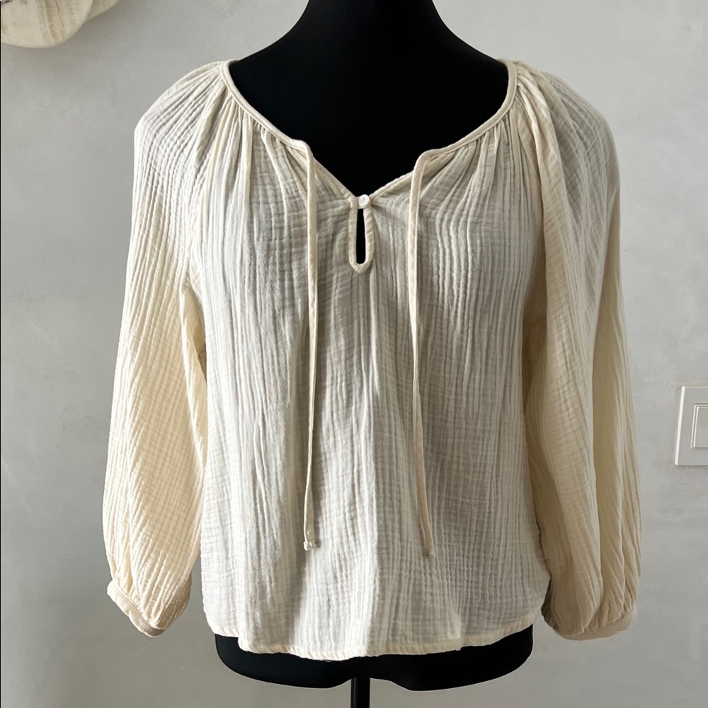 Elegant Cream Blouse with Tie Detail